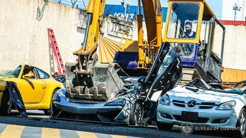 Philippines Destroys Illegally Imported McLaren 620R, Many Others