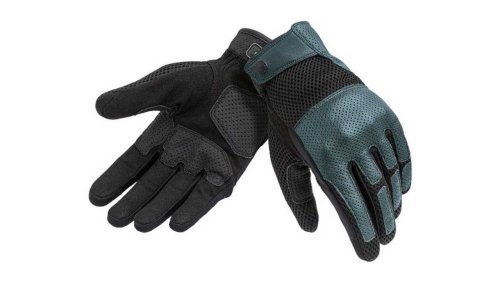 Feel The Breeze With Tucano Urbano’s Windy Summer Riding Gloves