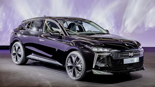 DS N°4 (2025): DS4 Facelift bringt neuen Namen und Elektro-Version