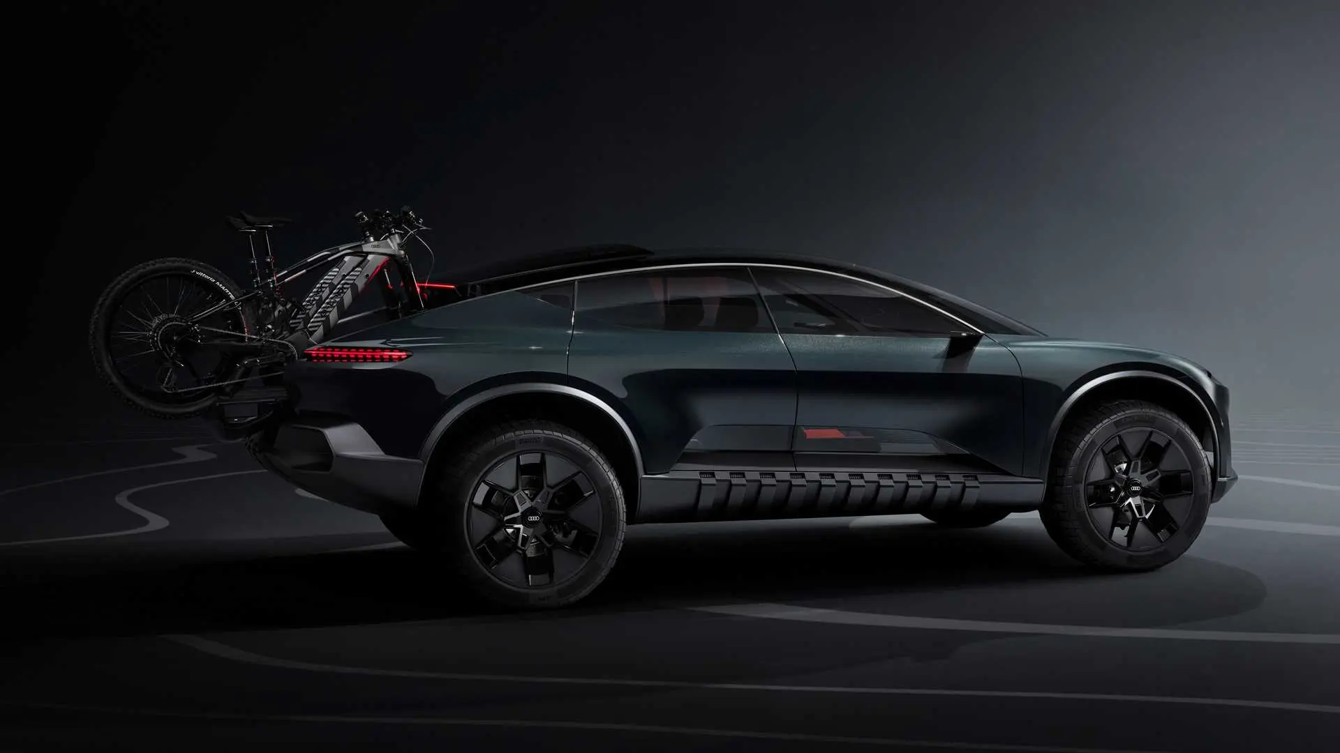 Watch Audi Activesphere Concept change from pickup to fastback | Flipboard