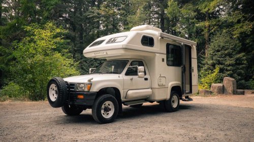 Toyota Hilux Galaxy Camper Is A Slow ‘90s Time Capsule