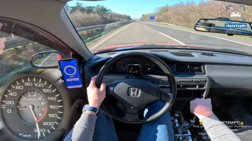 Watch Old Honda Civic With K20 Swap Use All Revs In Autobahn Speed Run