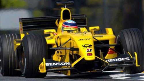 Firm offers Brits the chance to drive a real F1 car - Flipboard