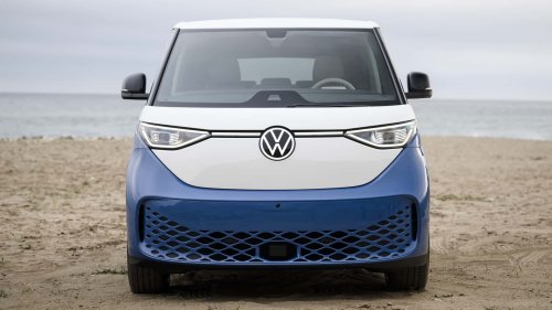 VW CEO calls for immediate freeze on spending, says “all is at stake”