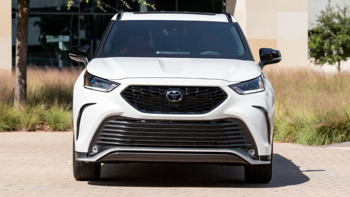 3 cheaper alternatives to the Toyota Highlander