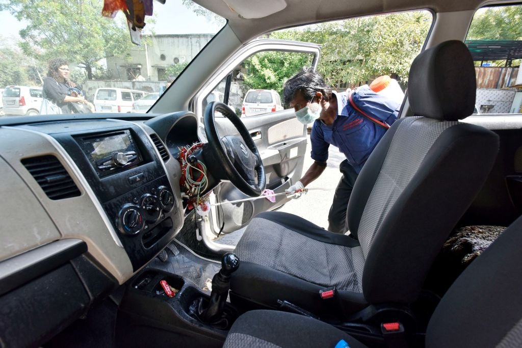5 of the Worst Things You Can Leave in Your Car