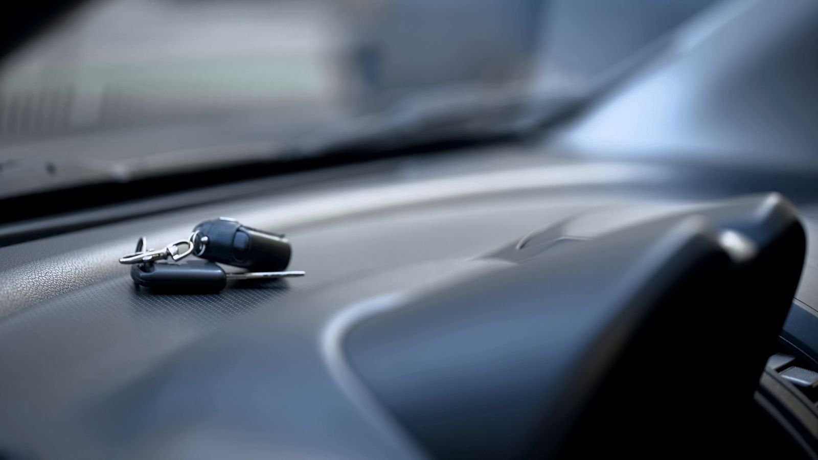 Man tracks stolen Lucid to thief’s driveway—then drives it back home right in front of him