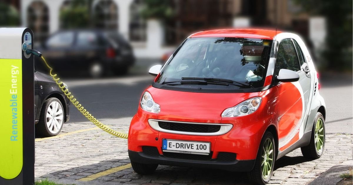 10 Tips To Keep Your Electric Car Running Smoothly