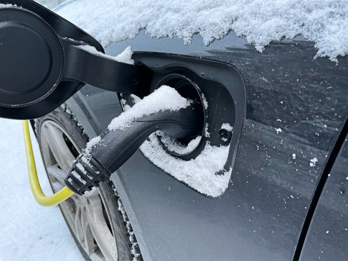 EV Owners Reveal Why They Returned to Gas-Powered Cars