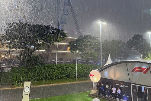 F1 Singapore GP start delayed due to poor weather