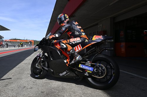 Combien de moteurs les pilotes ont-ils utilisés après 5 GP ?