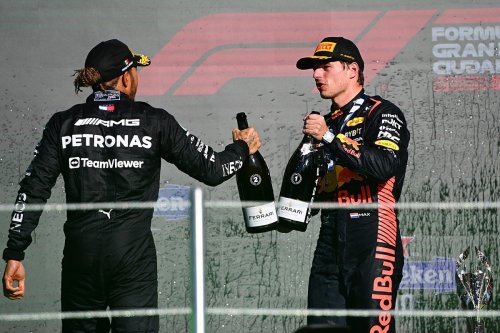 F1: Red Bull 'manda a real' sobre possível dupla com Hamilton e Verstappen