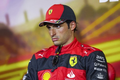 Sainz rätselt über seinen Fahrstil nach erneuter Klatsche gegen Leclerc