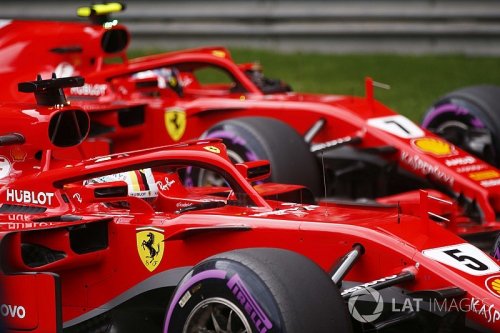 Симондс о фаворитизме в Ferrari: Они уже расставили приоритеты