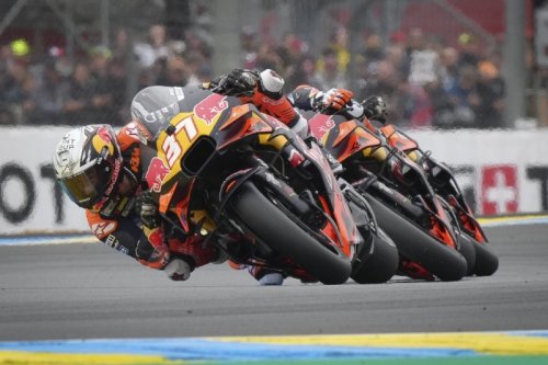 Achterbahnfahrt für KTM: Acosta und Vinales punkten stark, Binder crasht