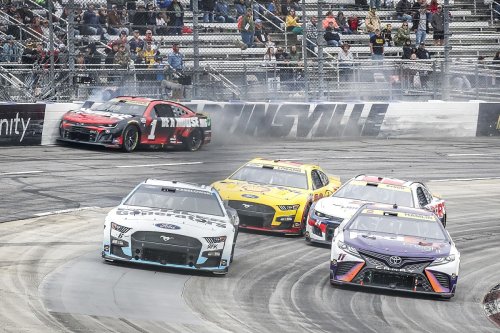 NASCAR bans Chastain Martinsville wall-ride manoeuvre