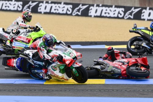 &quot;'Pecco' hat früher gebremst&quot;: Bastianini erklärt Startkollision mit Bagnaia