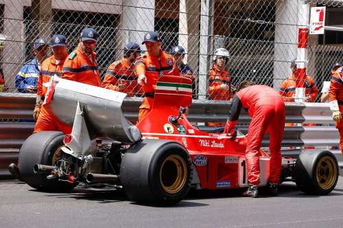 Leclerc crashes ex-Niki Lauda Ferrari F1 car at Monaco Historic GP