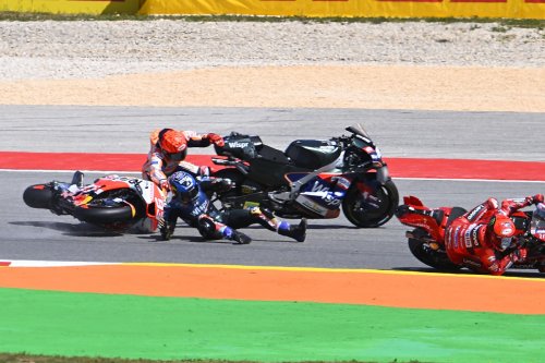 Marquez “completely agrees” with penalty for Oliveira Portugal MotoGP crash
