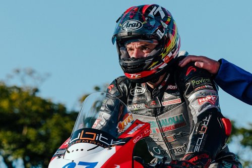 Isle of Man TT 2023: Spanish rider Raul Torras Martinez dies in Supertwin race