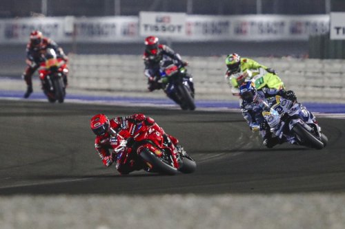 MotoGP Katar 2025 Sprint: Marquez-Brüder dominieren, Bagnaia nur auf P8!