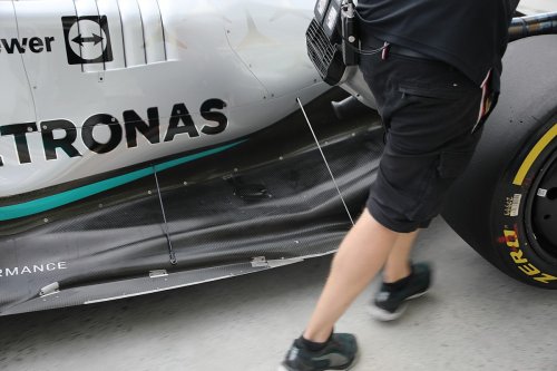 Mercedes'in 30 cm'lik destek kolu, F1'de nasıl bir savaş yarattı?