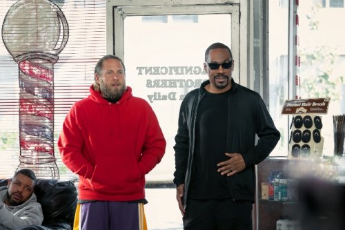 Jonah Hill Has An Awkward Future Father In Law Talk With Eddie Murphy