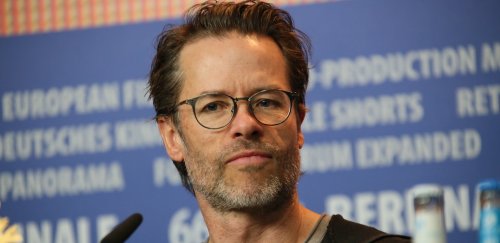 Guy Pearce Apologizes for 'Starting a Fire' With Comments About Trans Actors