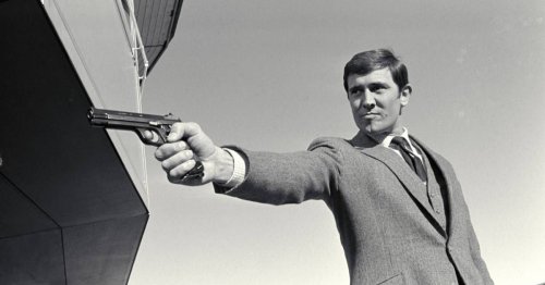 George Lazenby: The Con Man Who Defrauded His Way to the Top of Hollywood