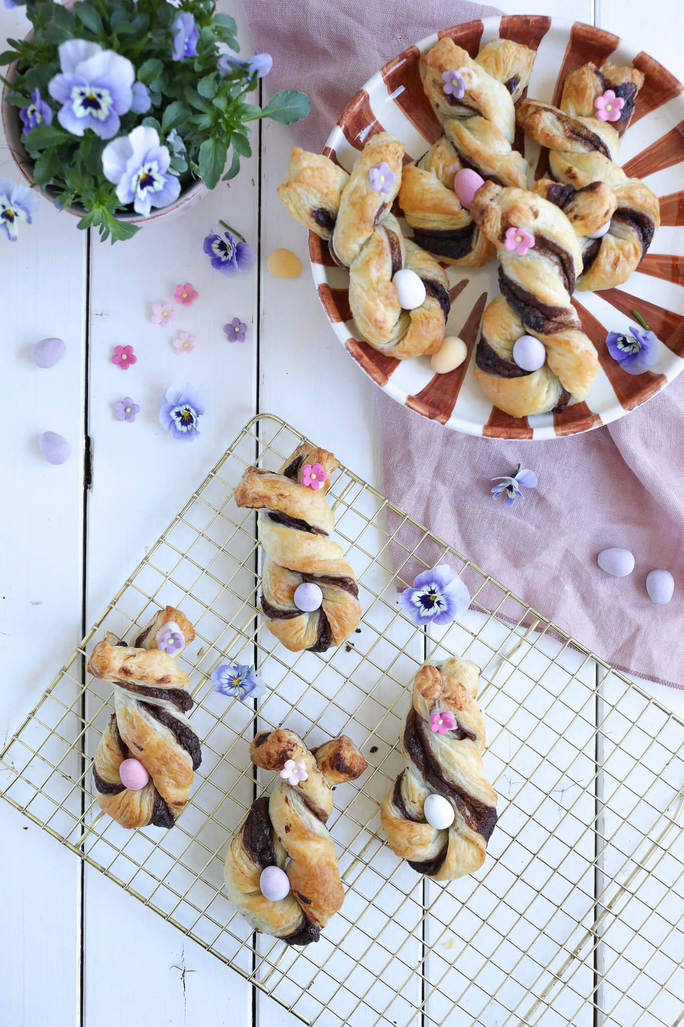Blätterteig Hasen zum Osterfrühstück