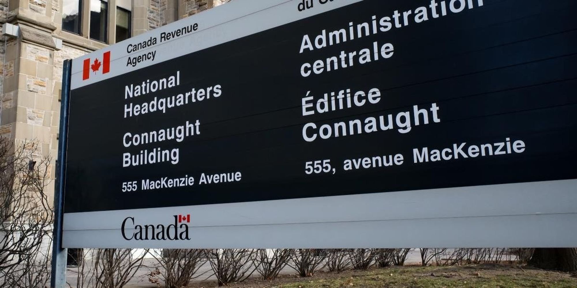 The CRA Is Hiring Auditors The Job Pays Almost $110,000 A Year