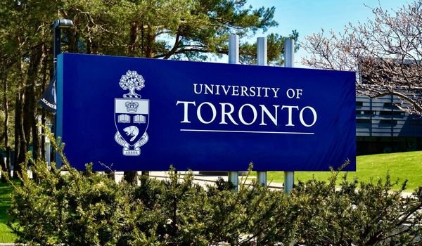 The Best Universities In Canada Were Ranked & The University Of Toronto Beat McGill…Again