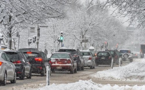 Another Quebec Snowstorm Is On Its Way & Traffic Will Be A Nightmare This Weekend