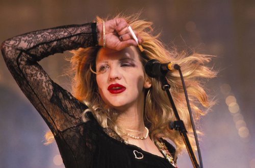 Wegen Trump? Courtney Love will offiziell Britin werden