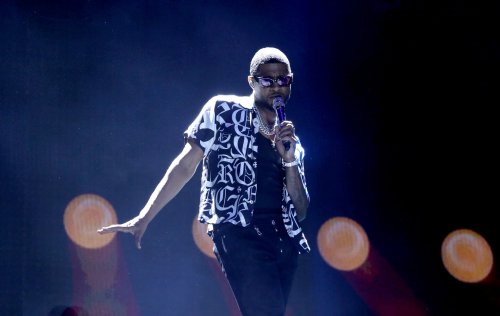Super Bowl 2024: Usher tritt in Halbzeit-Show auf - Musikexpress