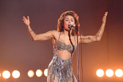 SOMETHING BEAUTIFUL: Miley Cyrus kündigt neues Album an