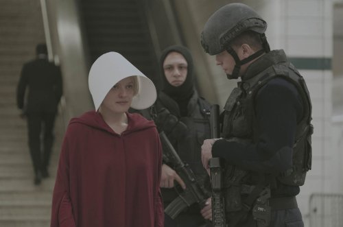 Paulas Popwoche: Es regnet Serien, Hallelujah
