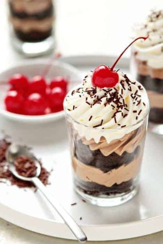 Nutella Cheesecake Trifles | My Baking Addiction