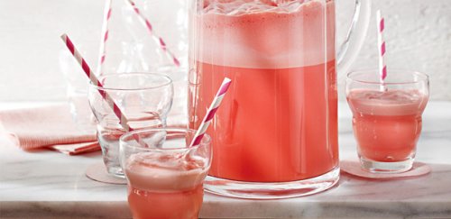 Our 7 Favorite Refreshing Drinks: Summer Beverages to Help You Cool Off