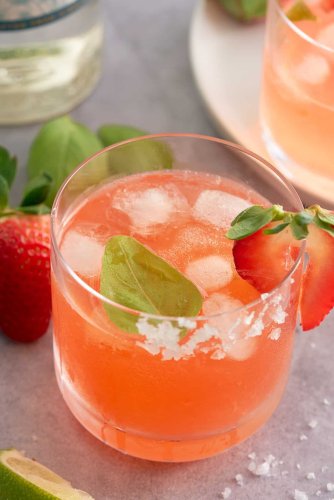 Strawberry Basil Margarita