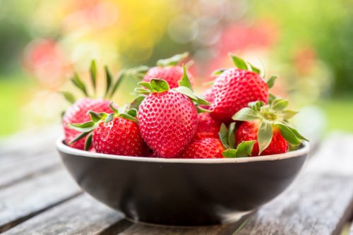 Mit einem Trick Erdbeeren länger frisch halten