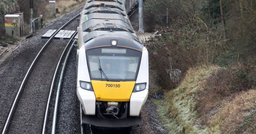 Live Thameslink Updates As All Lines Between Bedford And St Pancras ...