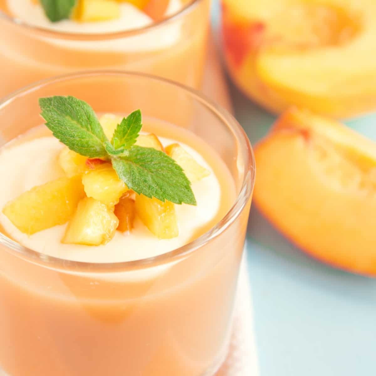 Banana Peach Smoothie