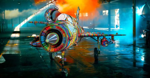 Artist Transforms Cold War Fighter Jet With Colorful Glass Beads Inspired by African Beadwork