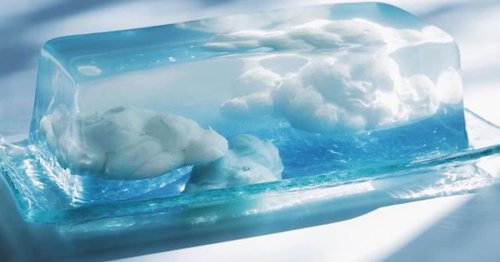 Japanese Food Artist Makes Crystal Clear Dessert That Looks Like a Slice of the Sky