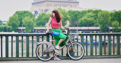 Number of Cyclists Now Outnumber Car Drivers in Paris