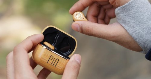 These Sustainable Wooden Earbuds Use AI to Translate Over 150 Languages in Real Time