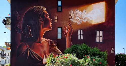 Artist Creates Massive Murals Around the World to Spread the Idea of Hope