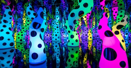 Yayoi Kusama's Dreamy Polka-Dot Exhibition Opens in Miami
