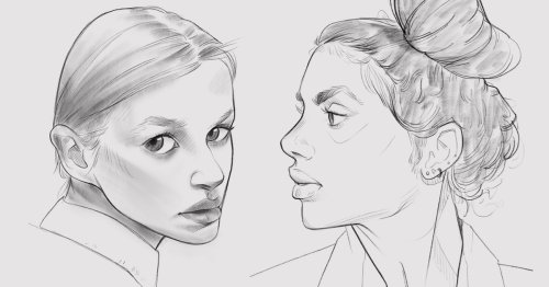 Illustrator Has Mastered Portrait Drawing and Now Shares Her Knowledge With Others